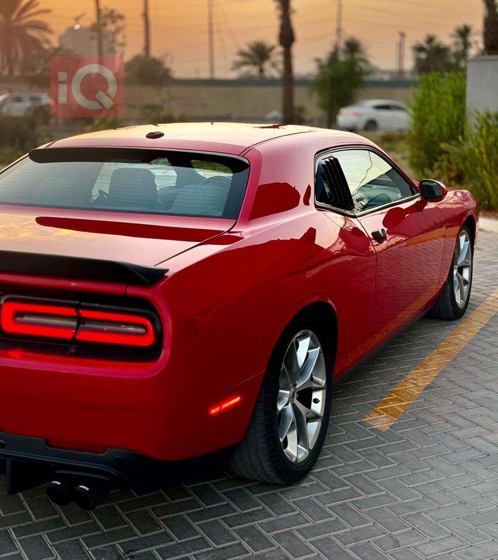 دۆج چالنجەر